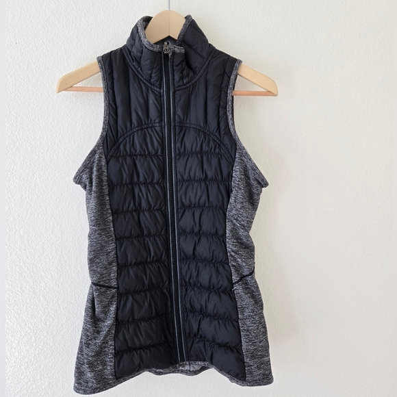 Lululemon Run Turn Around Reversible Down Vest Black Heathered Black Size 6 - Picture 3 of 15